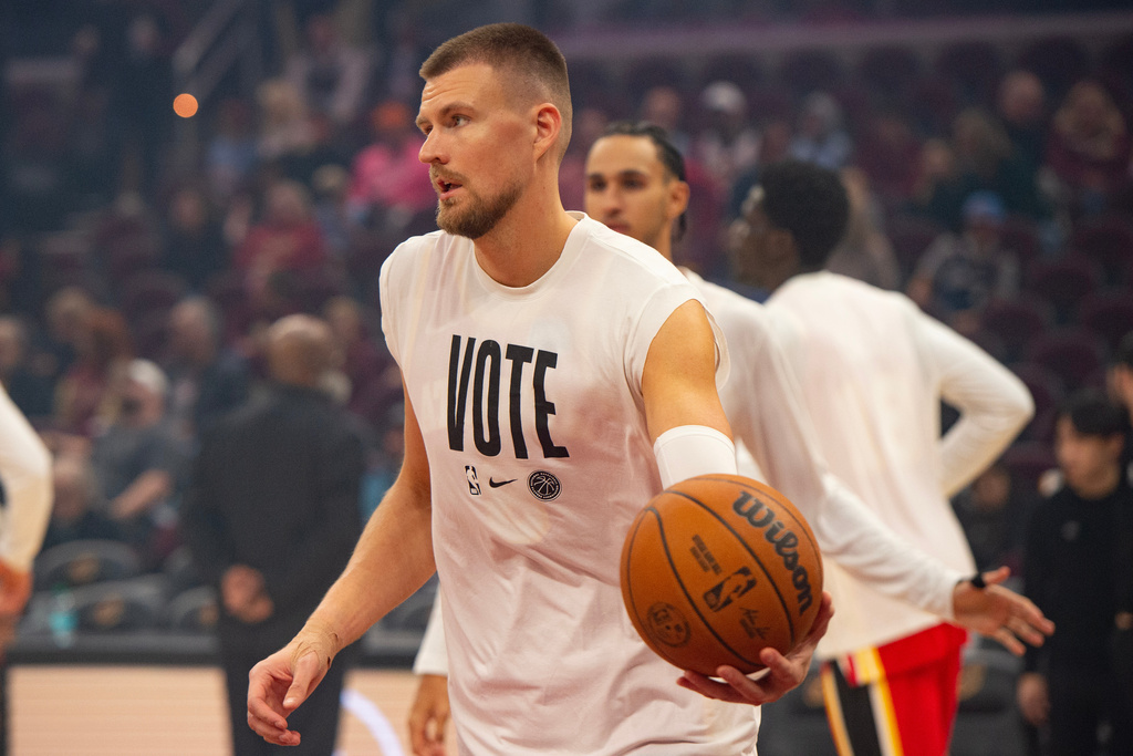 Kristaps Porzingis Injury Update Is Porzingis Playing Tonight vs. Celtics?